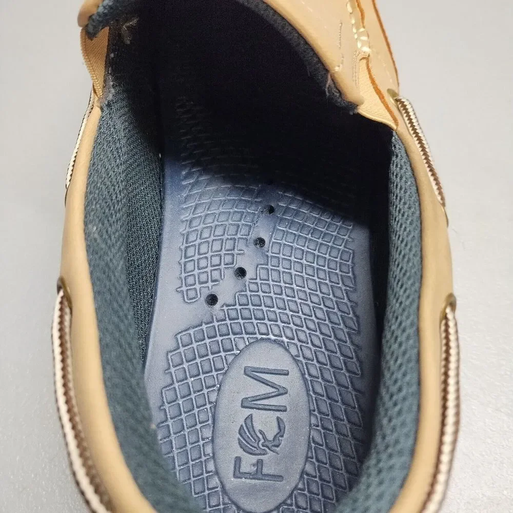 Island Surf Company Marlin II Boat Shoe Women Size 10 Tan Nubuck Leather Slip On